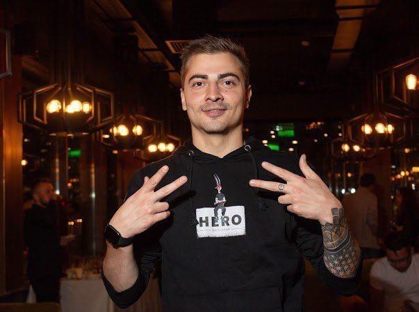 Роман Black inc.