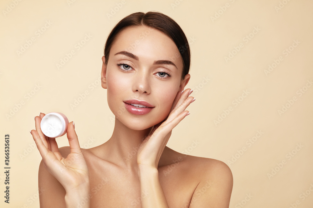 UGC видео с нейросеть | Изображение 2